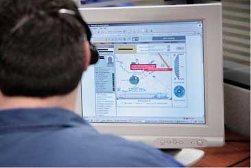 Solutions-center_computer-s